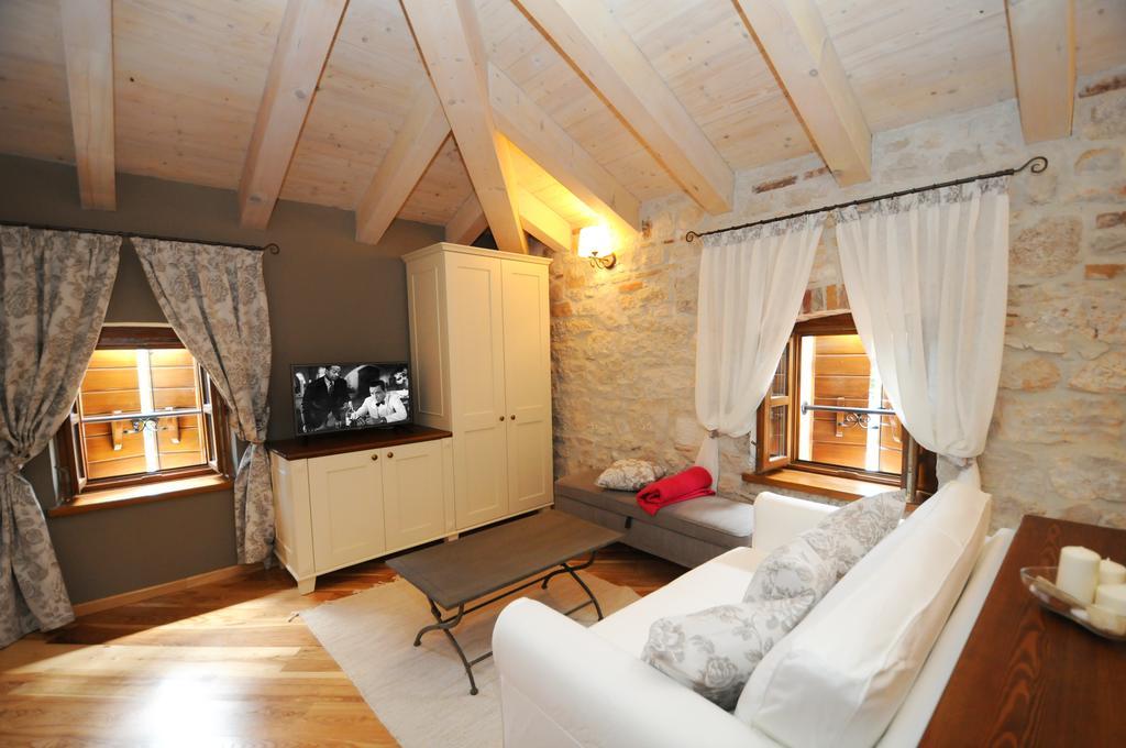 Bed & Breakfast Korta Gira Buici  Rum bild
