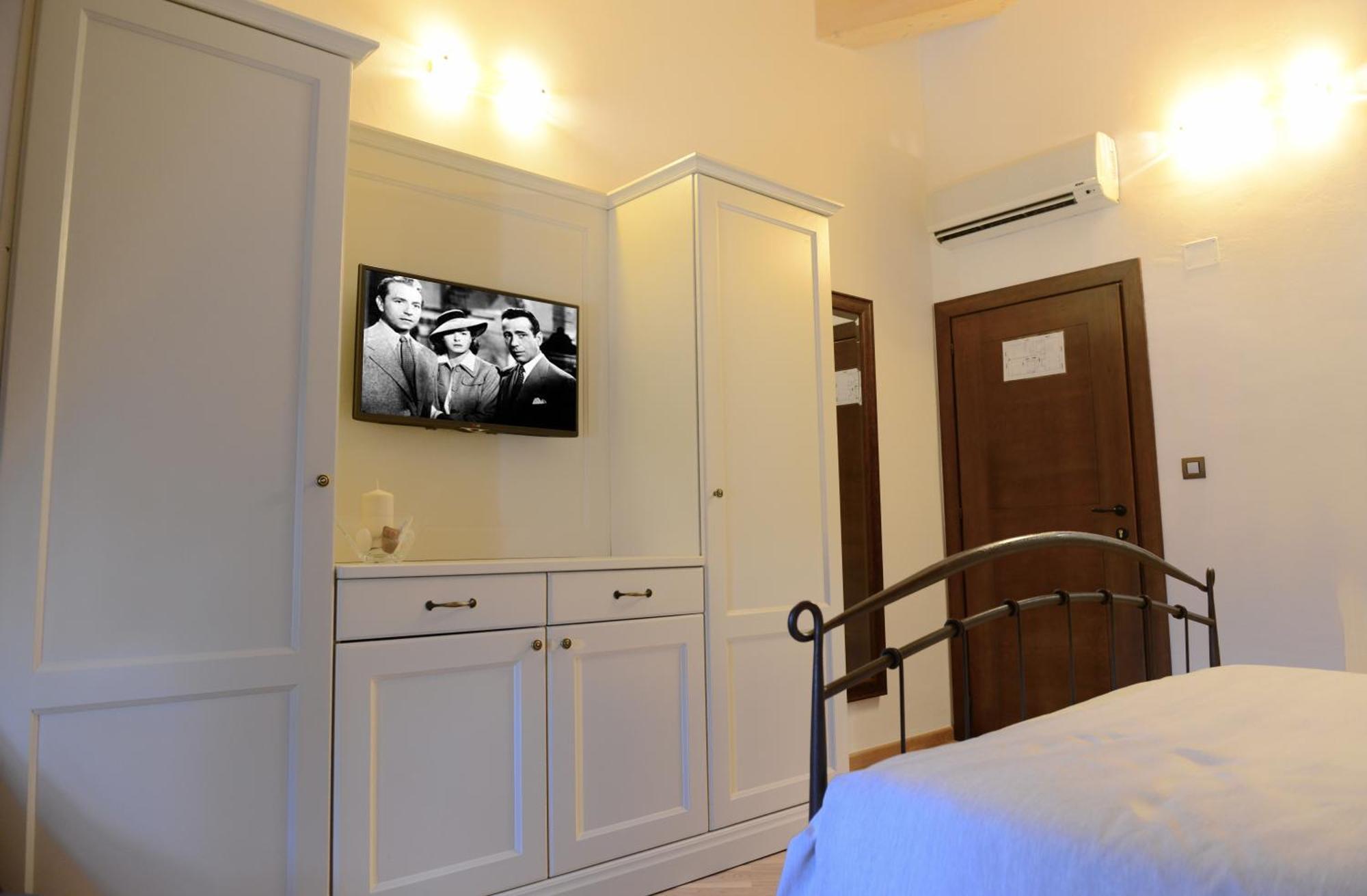 Bed & Breakfast Korta Gira Buici  Rum bild