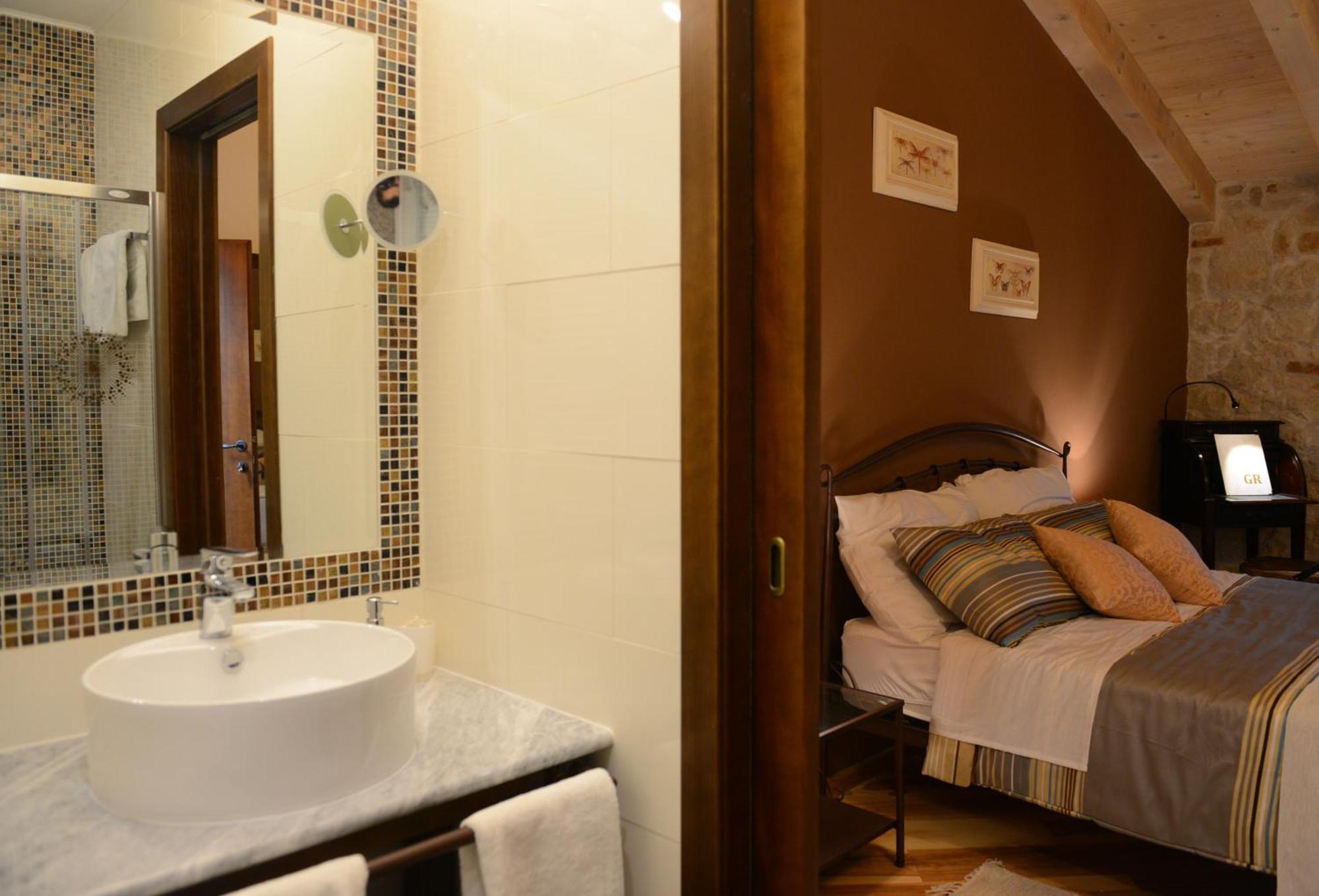 Bed & Breakfast Korta Gira Buici  Rum bild